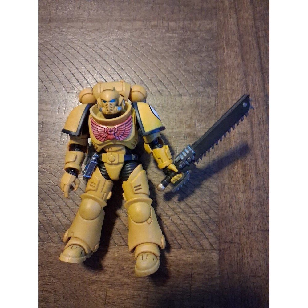 JOYTOY Imperial Fists Assault Intercessors Warhammer 1/18 Action Figure (USED)